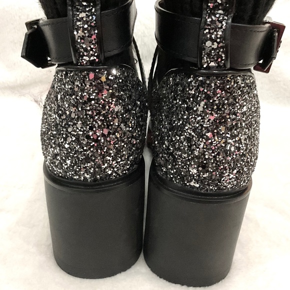 Michael Kors KEISHA Pull On Chunky Combat Lug Sole Buckled Sock Booties Sz 7.5 - Picture 7 of 16